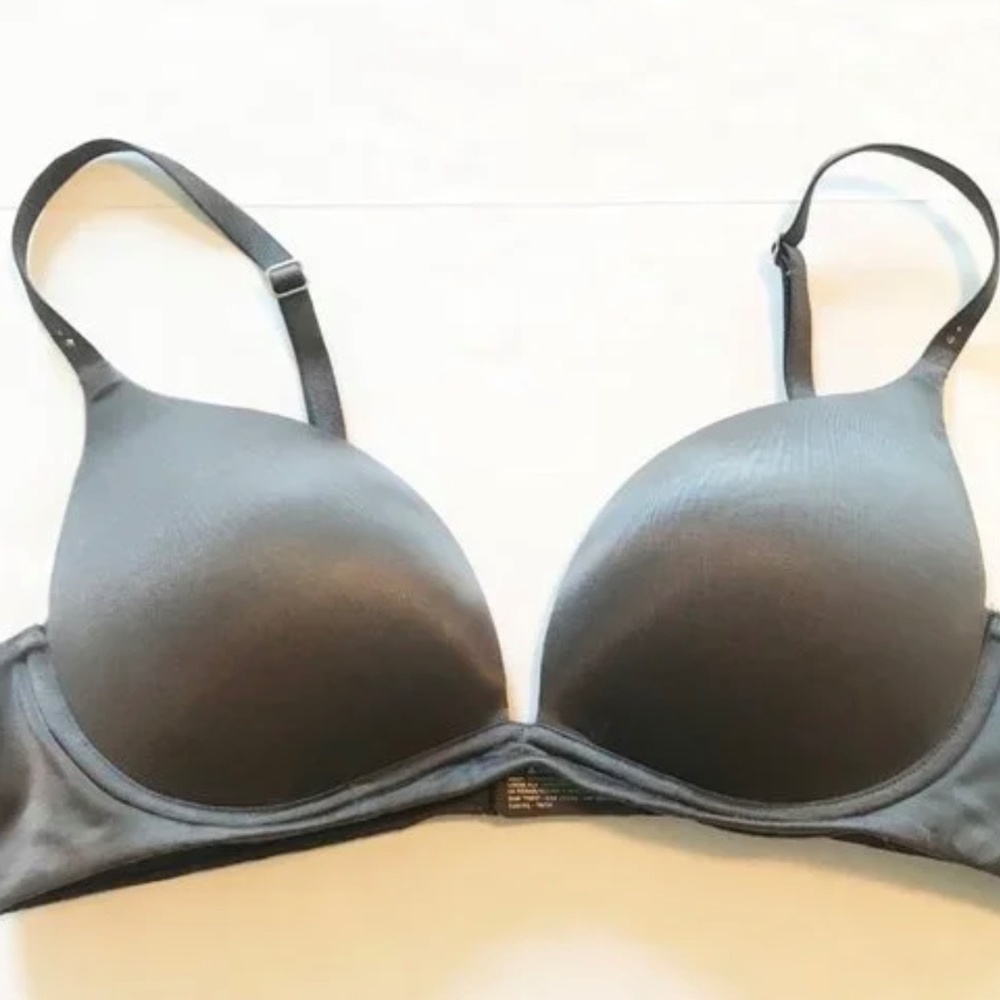 VICTORIA'S SECRET Biofit Push-Up Gray Bra